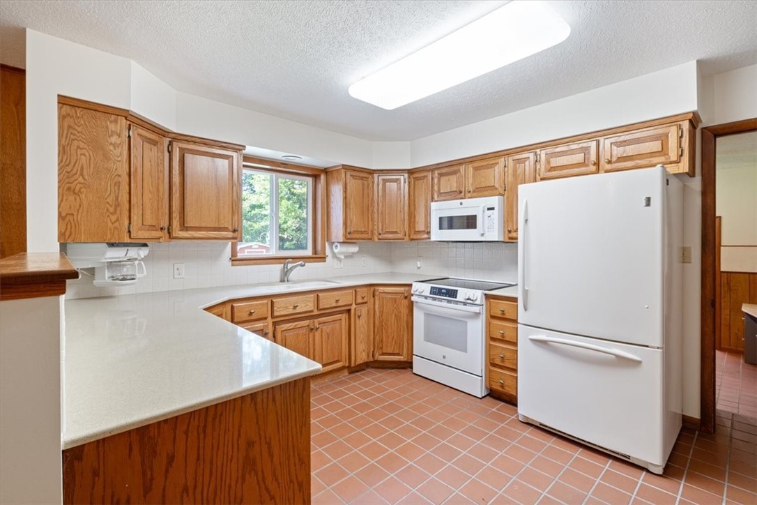 University View Sub Siloam Spgs - Residential