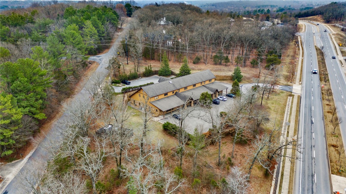Fayetteville Outlots - Commercial Lease