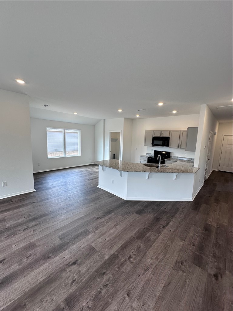 WALNUT HILL SUB PH V-PEA RIDGE - Residential