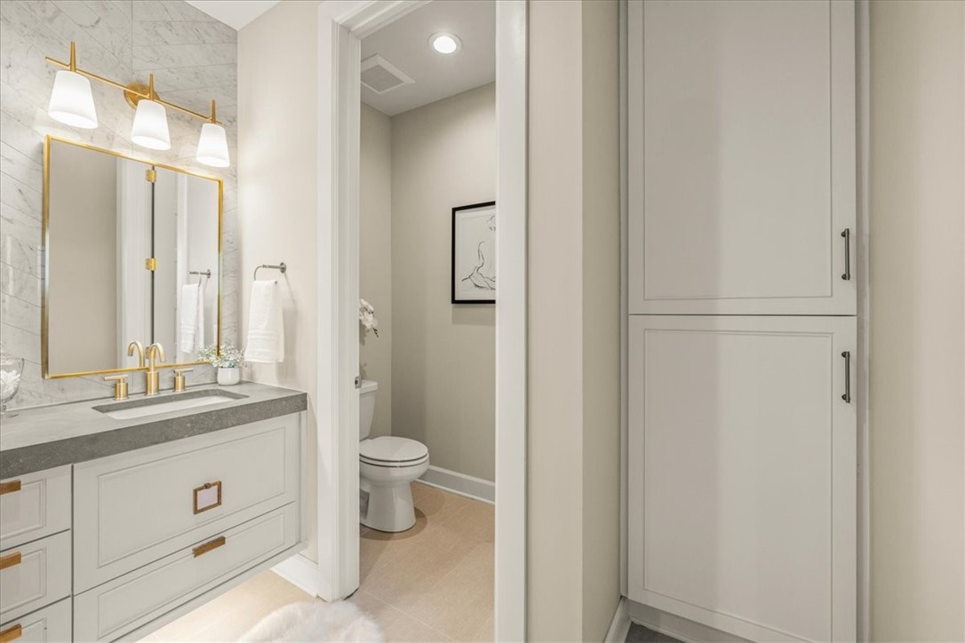 Pinnacle Heights Rogers - Residential