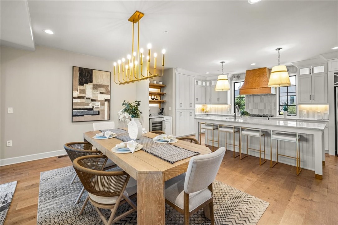 Pinnacle Heights Rogers - Residential