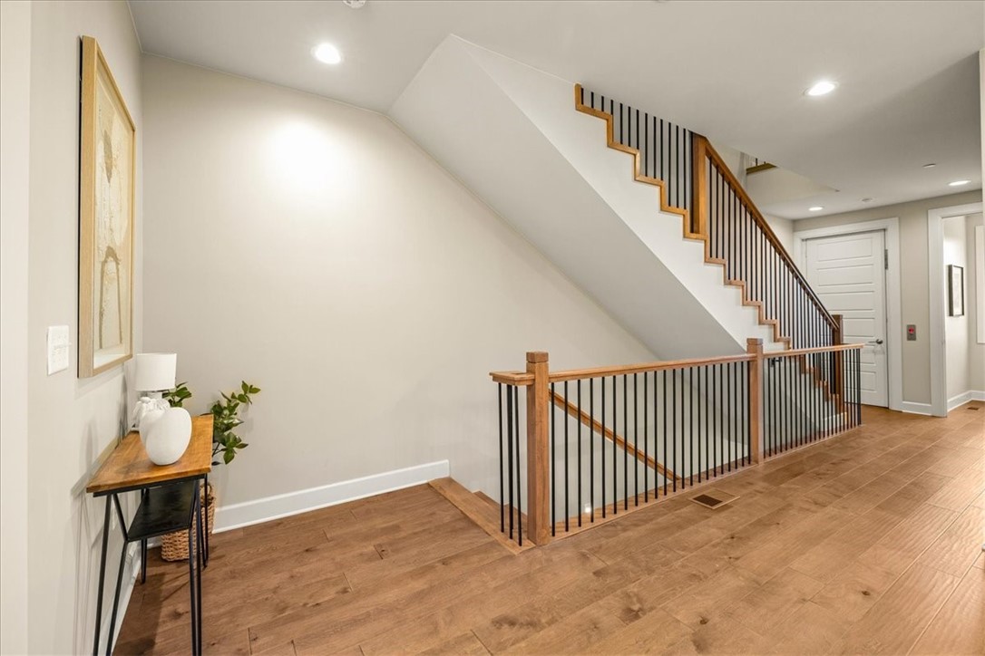 Pinnacle Heights Rogers - Residential