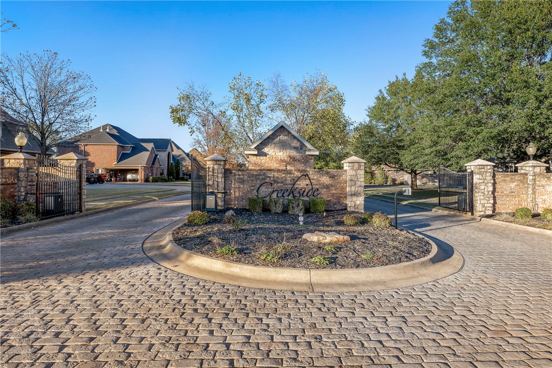 Creekside Sub Rogers - Residential