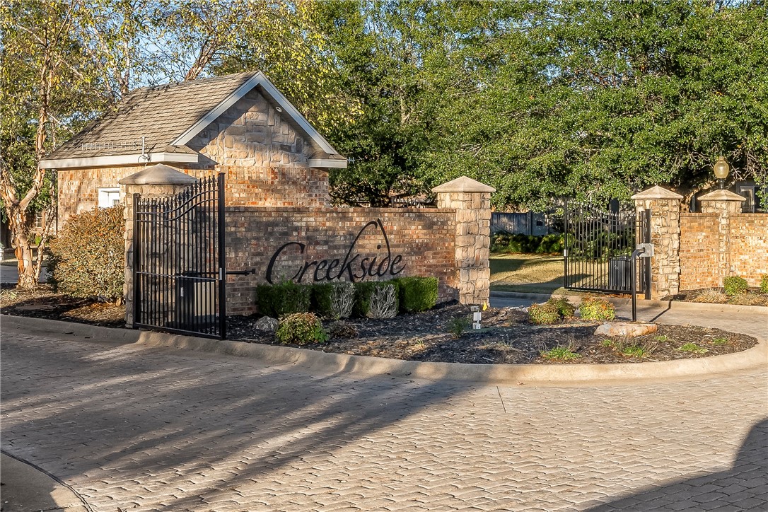 Creekside Sub Rogers - Residential