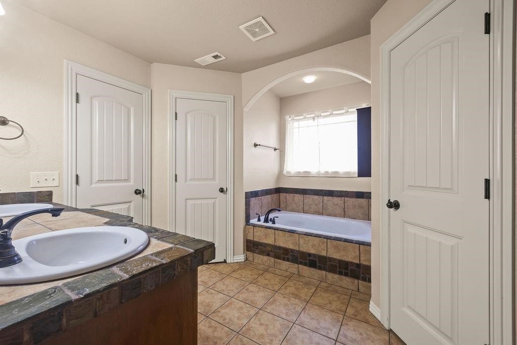 Windwood Sub Ph 4 Bentonville - Residential Lease