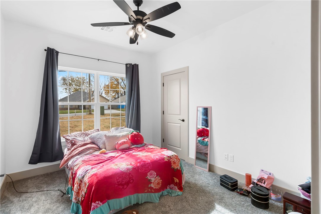 Fox Meadow Sub Siloam Spgs - Residential