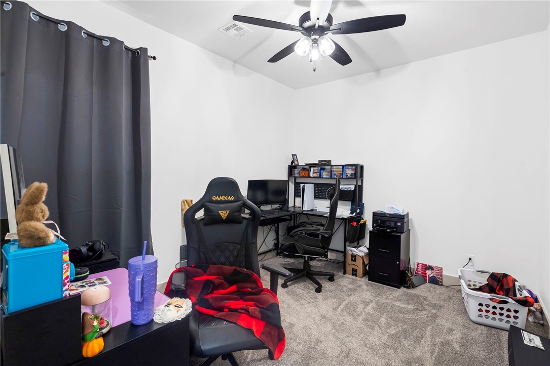 Fox Meadow Sub Siloam Spgs - Residential