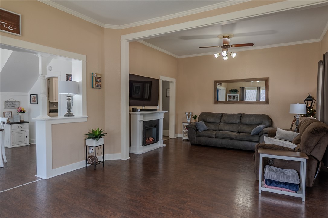EAGLE HTS II - Residential