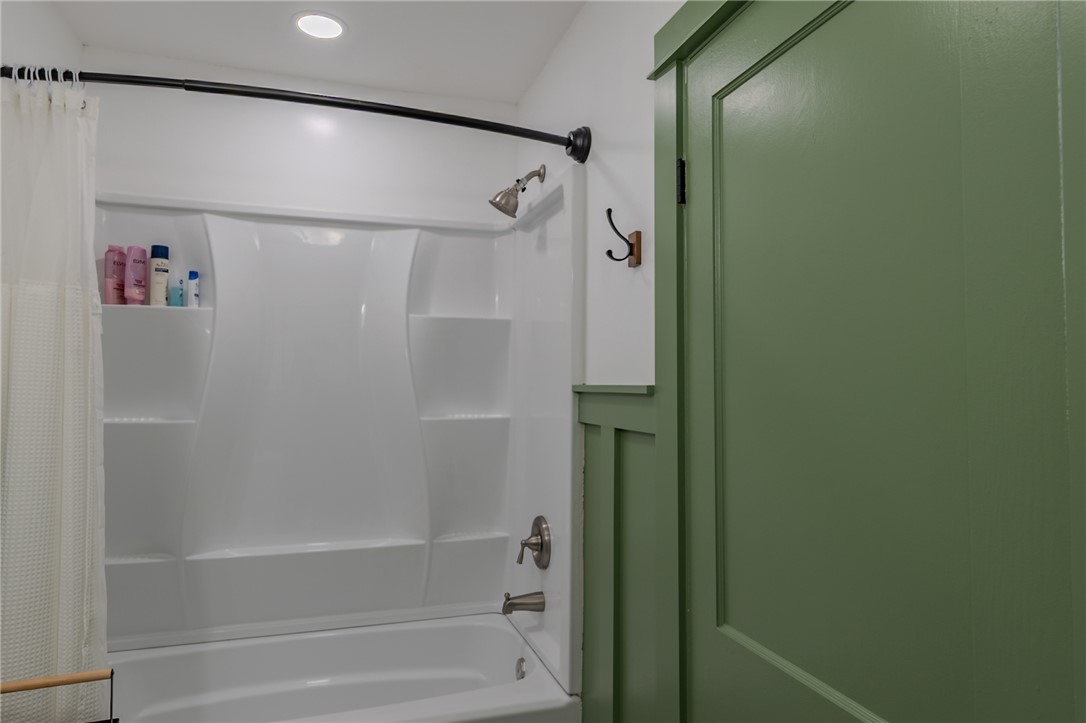 EAGLE HTS II - Residential