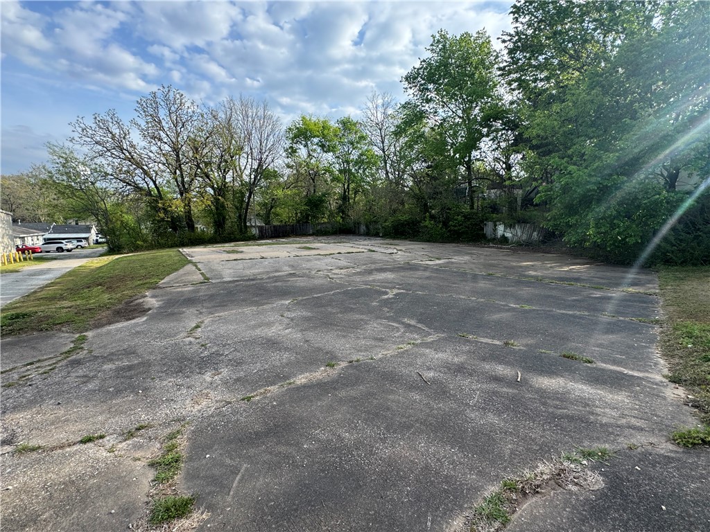 Beauchamps Add Siloam Spgs - Land