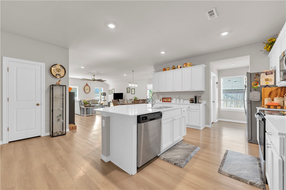Pioneer Woods Sub Ph 5 Gentry - Residential