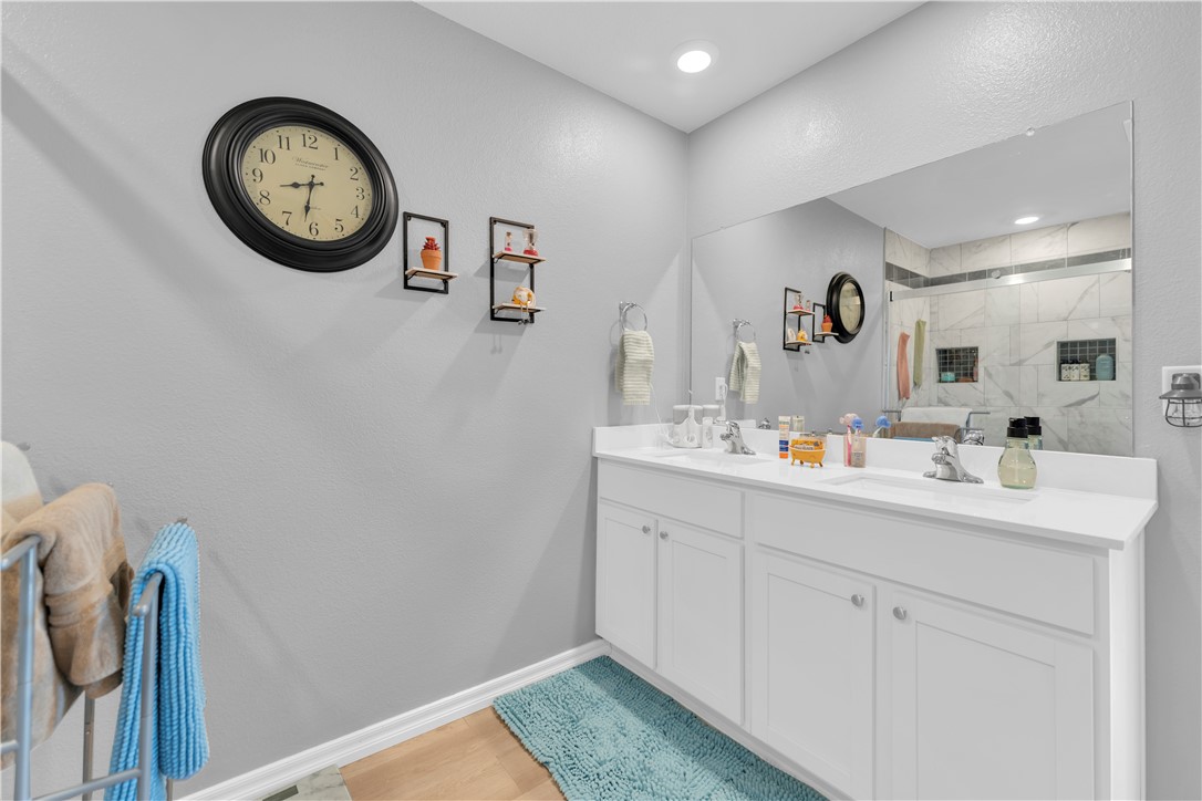 Pioneer Woods Sub Ph 5 Gentry - Residential
