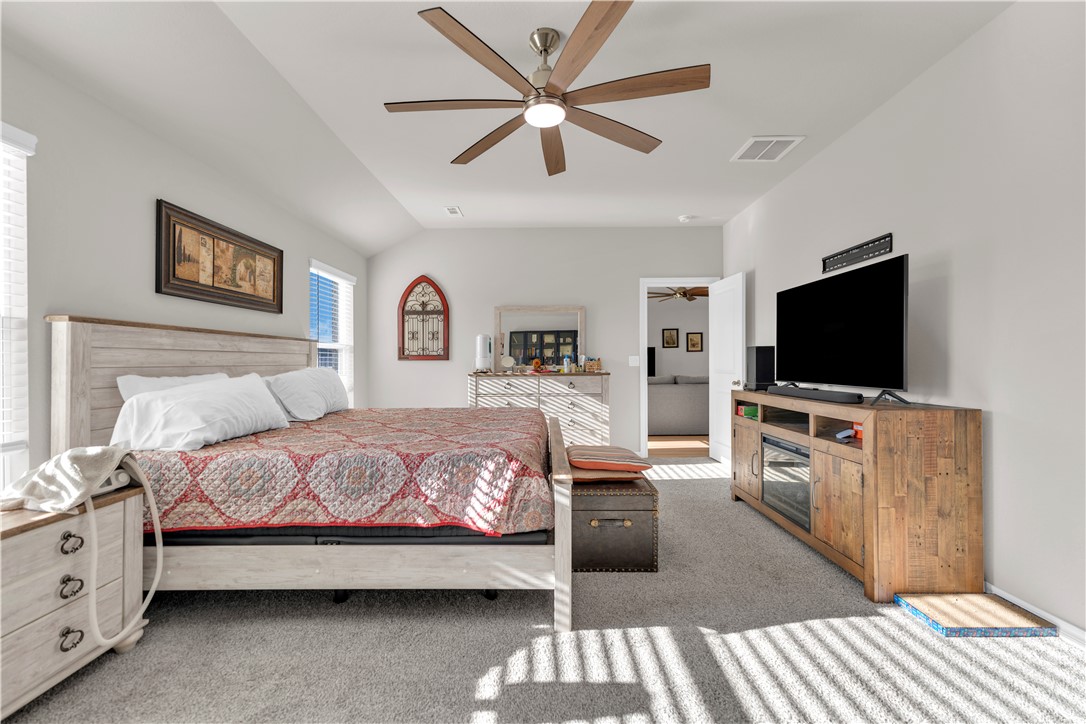 Pioneer Woods Sub Ph 5 Gentry - Residential