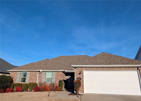 Photo of 4301 SW Nativestone Street, Bentonville, AR 72713 (MLS # 1335240)