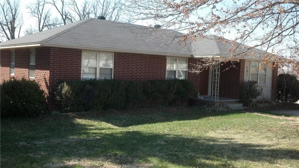 Springdale Outlots - Residential Lease