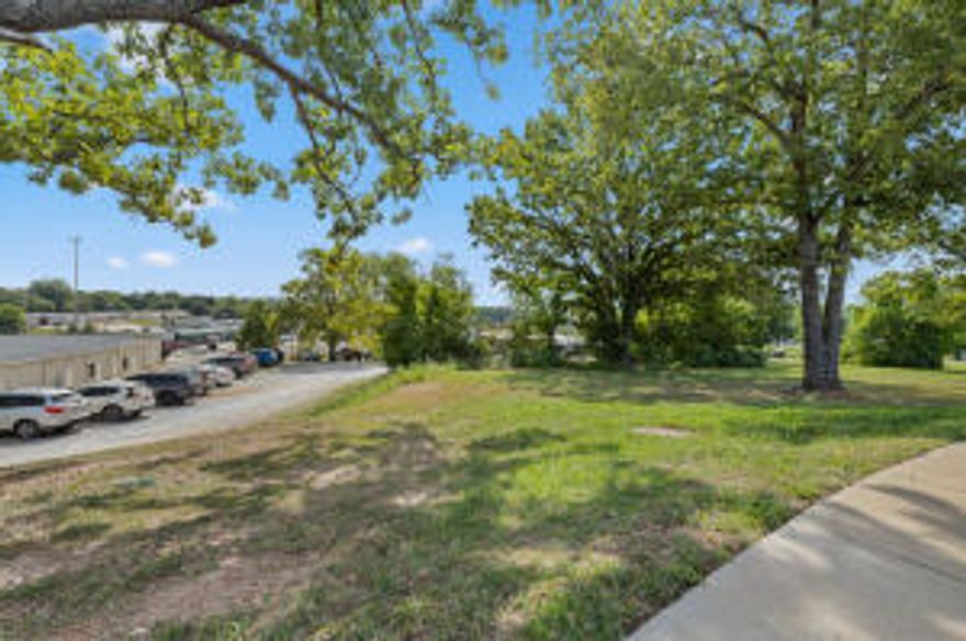 Nice level lot with 93 feet of road frontage. City utilities available