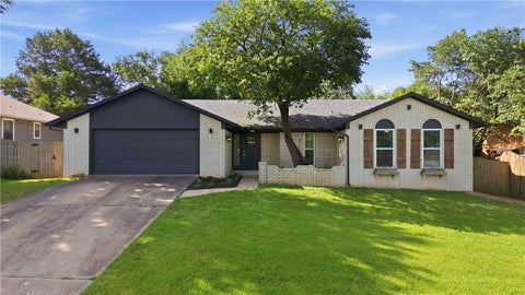 Photo of 2741 E Ferguson Avenue, Fayetteville, AR 72703 (MLS # 1355989)