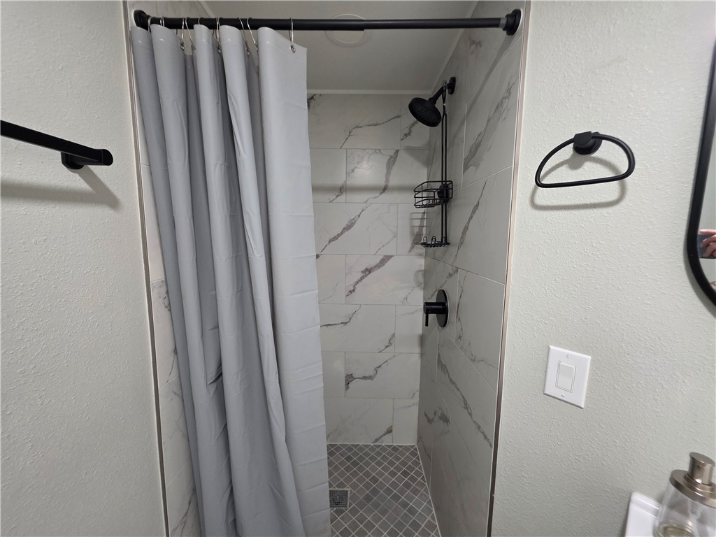 33-20-30 Bentonville - Residential Lease