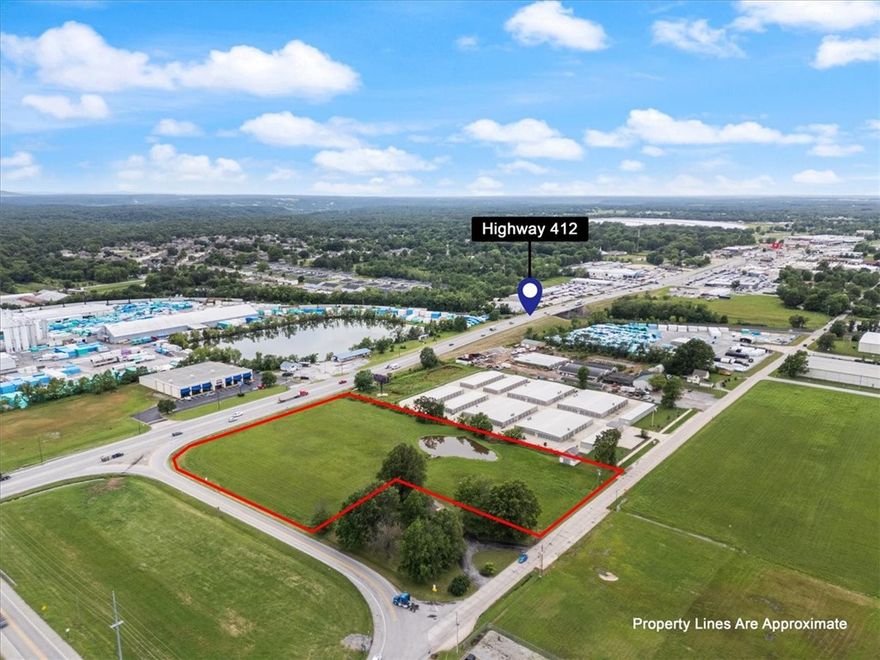 4.37 Acres +/- w/ Hwy 412 Frontage & Development Potential! Incredible opportunity to own 4.37 flat, usable acres feat approx 400 feet of Hwy 412 frontage and extending over 600 feet deep to E. Kenwood Street. Property offers potential access from 3 sides, making it an ideal site for future commercial development. Currently zoned residential/agricultural. Property is level with proper drainage and utilities available at the street. Key Highlights: Hwy 412 visibility & frontage (~400 ft);
Possible access from Hwy 412, E. Kenwood St, and access road to Highway 412; Zoned Residential/Agricultural with strong commercial potential; Approx. 1 mile from Oklahoma line & Cherokee Casino; 2 miles from new WOKA Whitewater Park; 25 miles to I-49 in Springdale. Excellent location for investment, income, or development. See also Commercial listing ML# 1312226