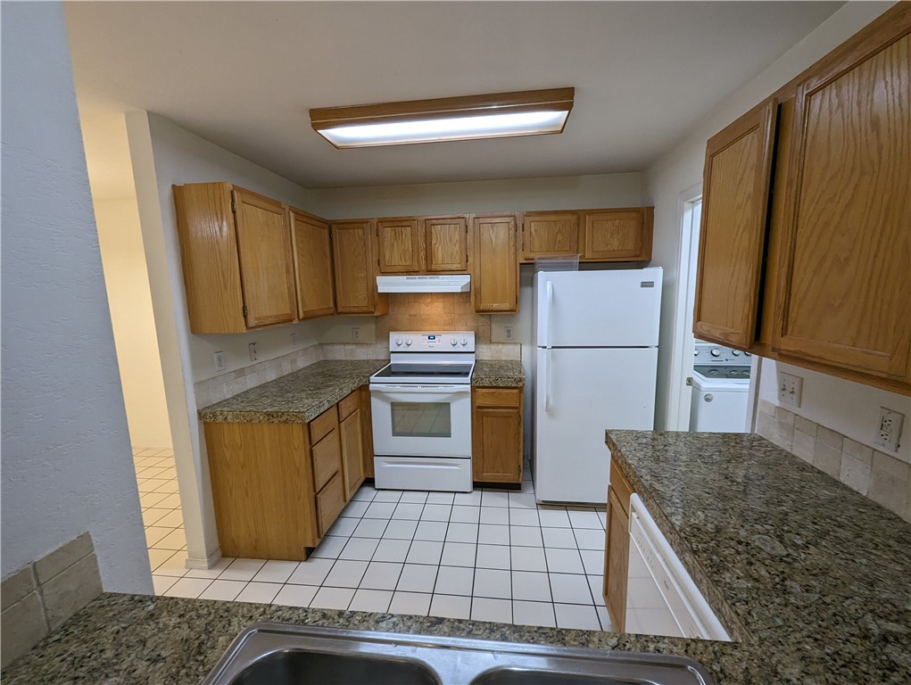 Fayetteville Outlots - Residential Lease