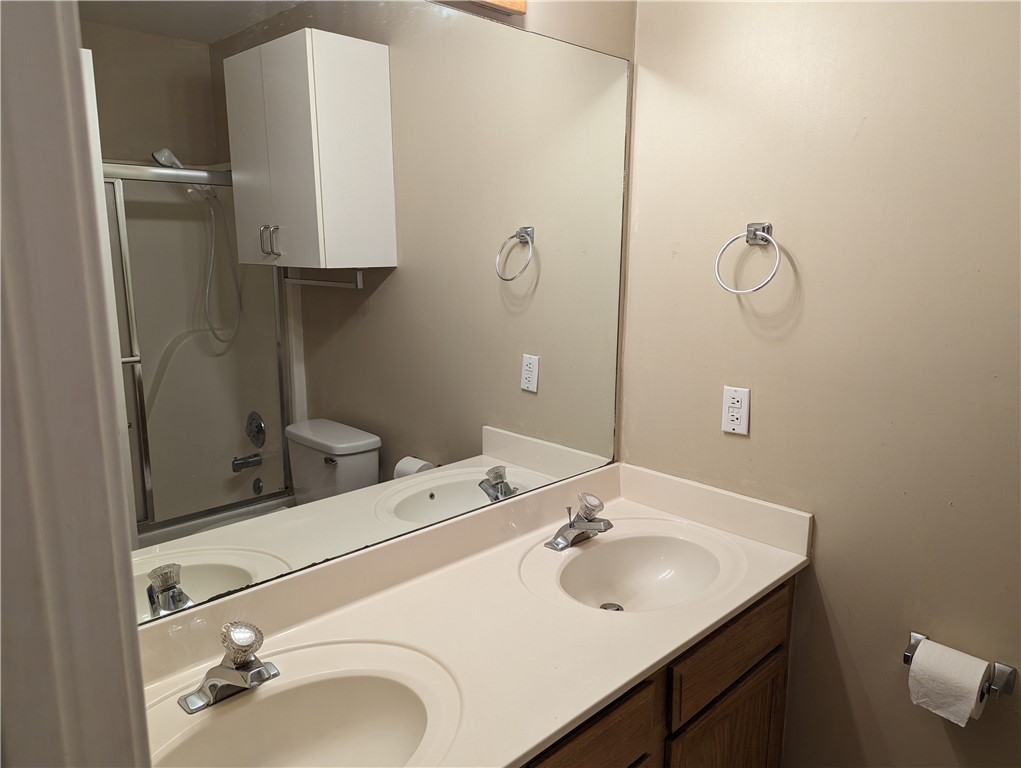 Fayetteville Outlots - Residential Lease