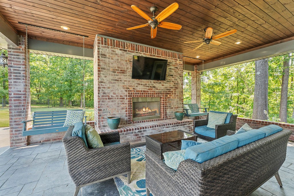 Versailles Sub Centerton - Residential