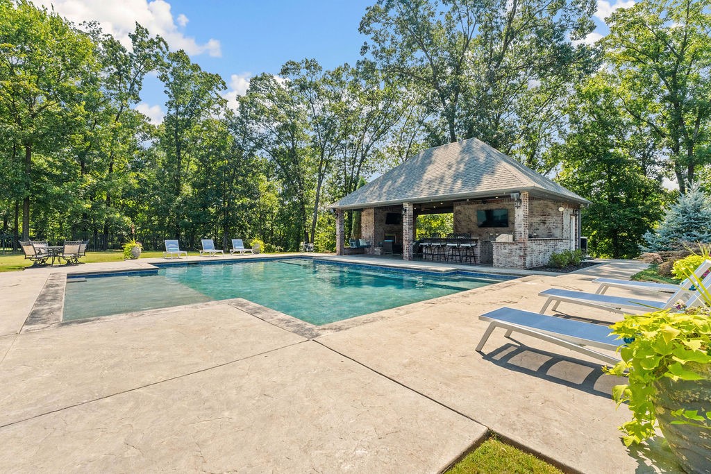 Versailles Sub Centerton - Residential