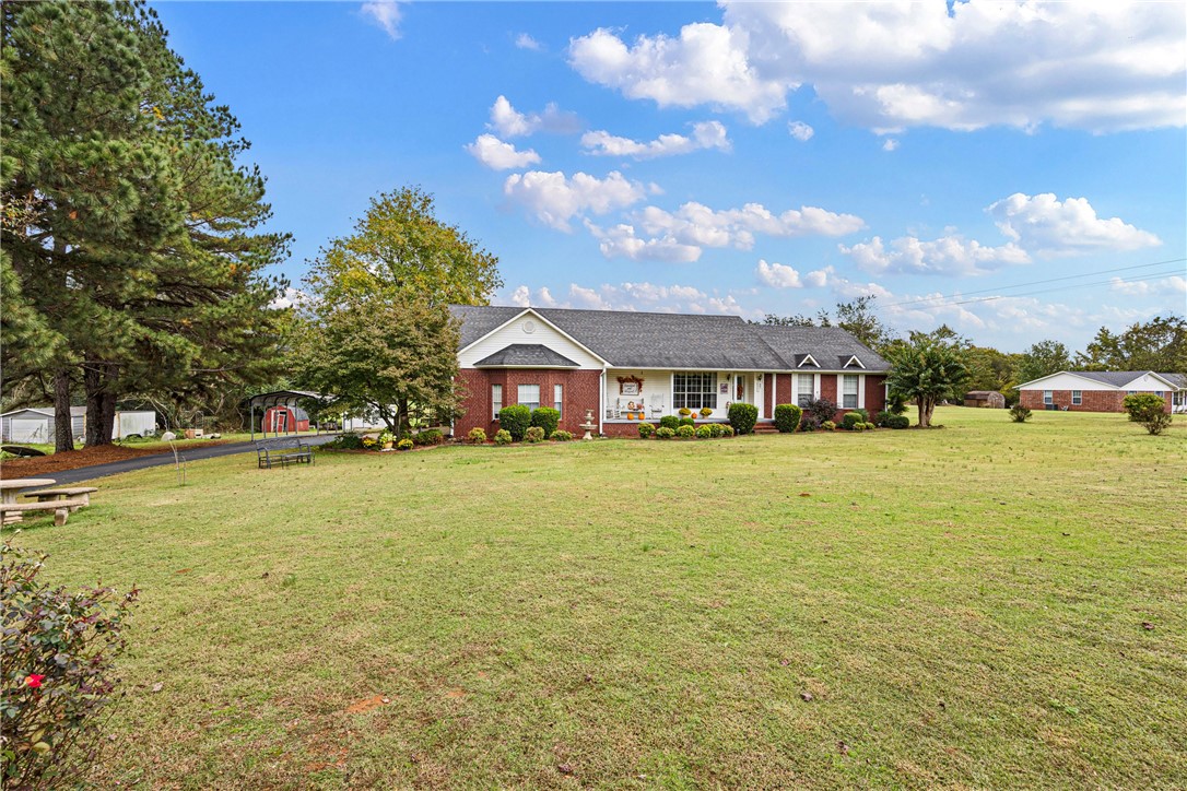 Boyce Manor - Residential