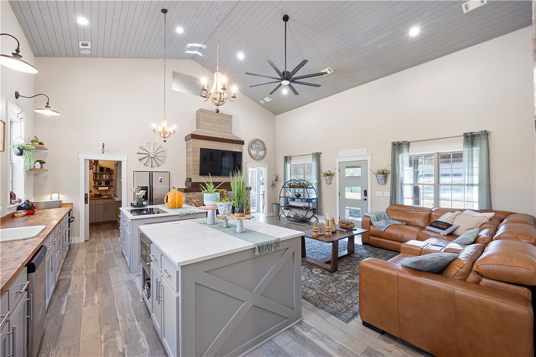 Becket Creek - Residential