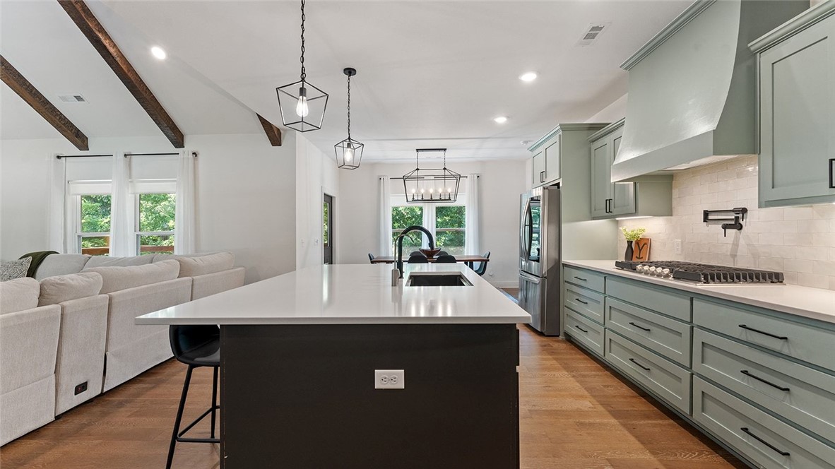 Lands End Sub Bvv - Residential