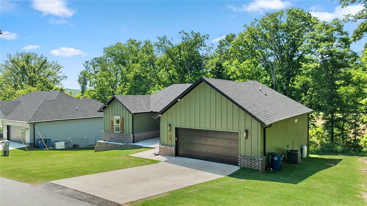 Lands End Sub Bvv - Residential
