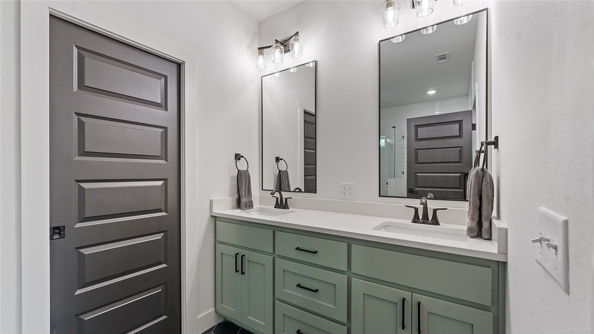 Lands End Sub Bvv - Residential
