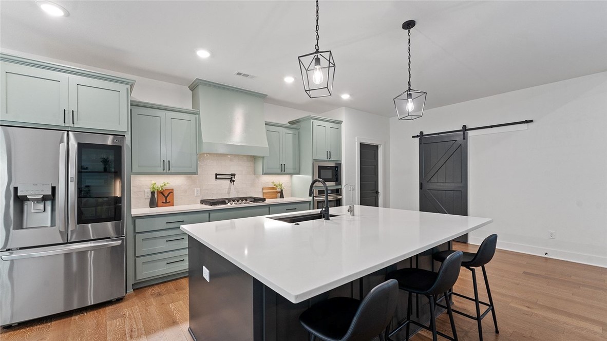 Lands End Sub Bvv - Residential