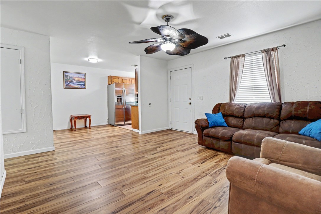 Victoria Place Rogers - Residential