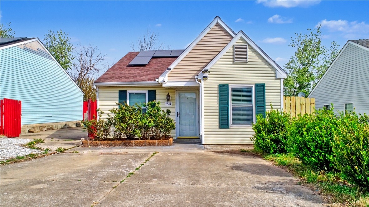 Victoria Place Rogers - Residential