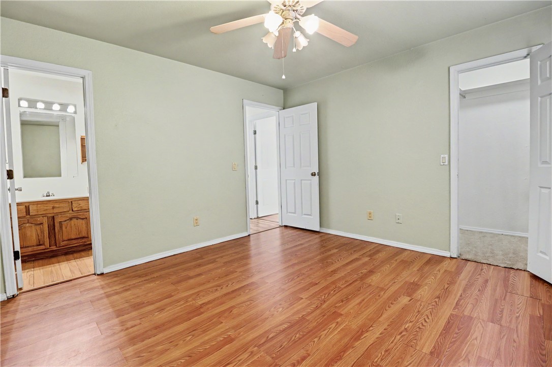 Victoria Place Rogers - Residential