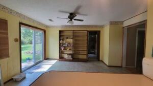 Spring Mountain Ranchette - Residential