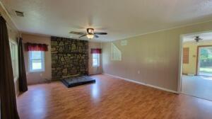 Spring Mountain Ranchette - Residential