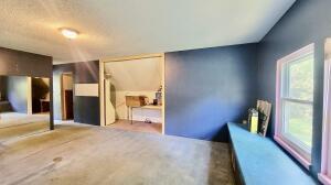 Spring Mountain Ranchette - Residential