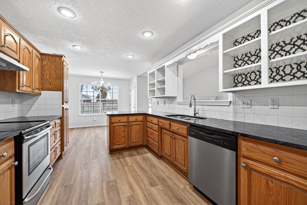 BRIGHTWOOD SUB PH 1-BENTONVILLE - Residential