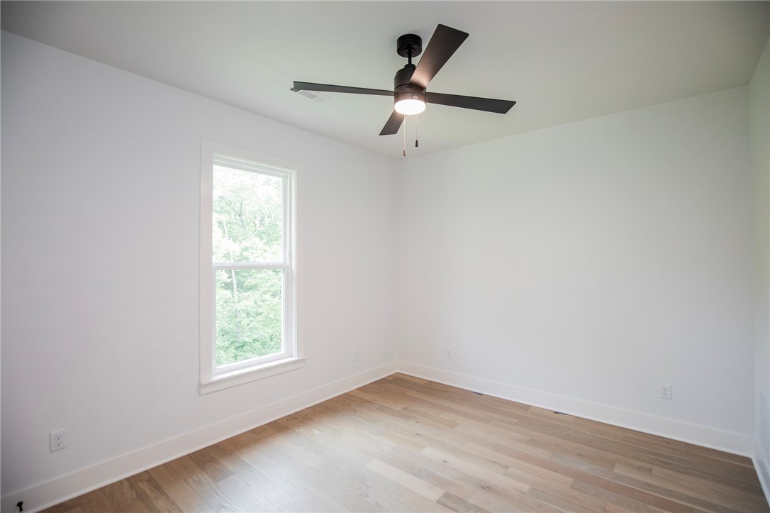Sherlock Sub Bvv - Residential