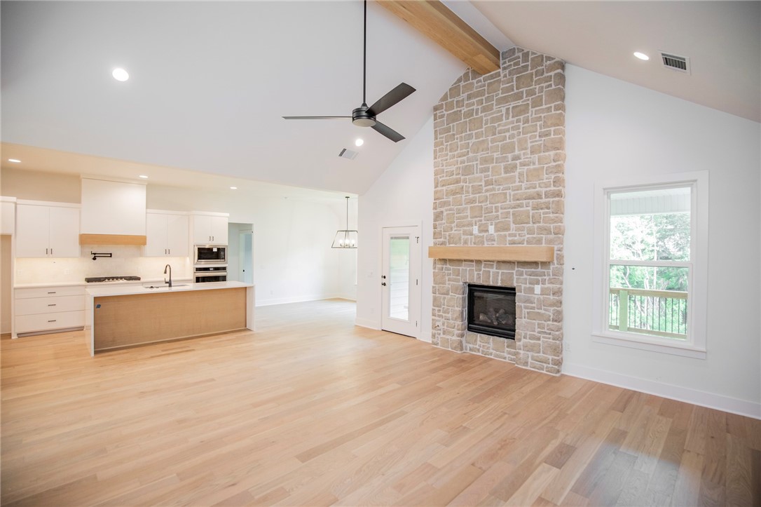 Sherlock Sub Bvv - Residential