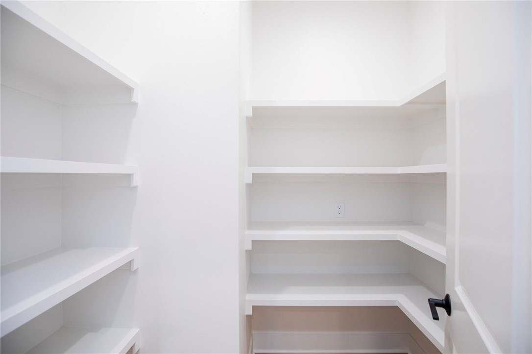 Sherlock Sub Bvv - Residential