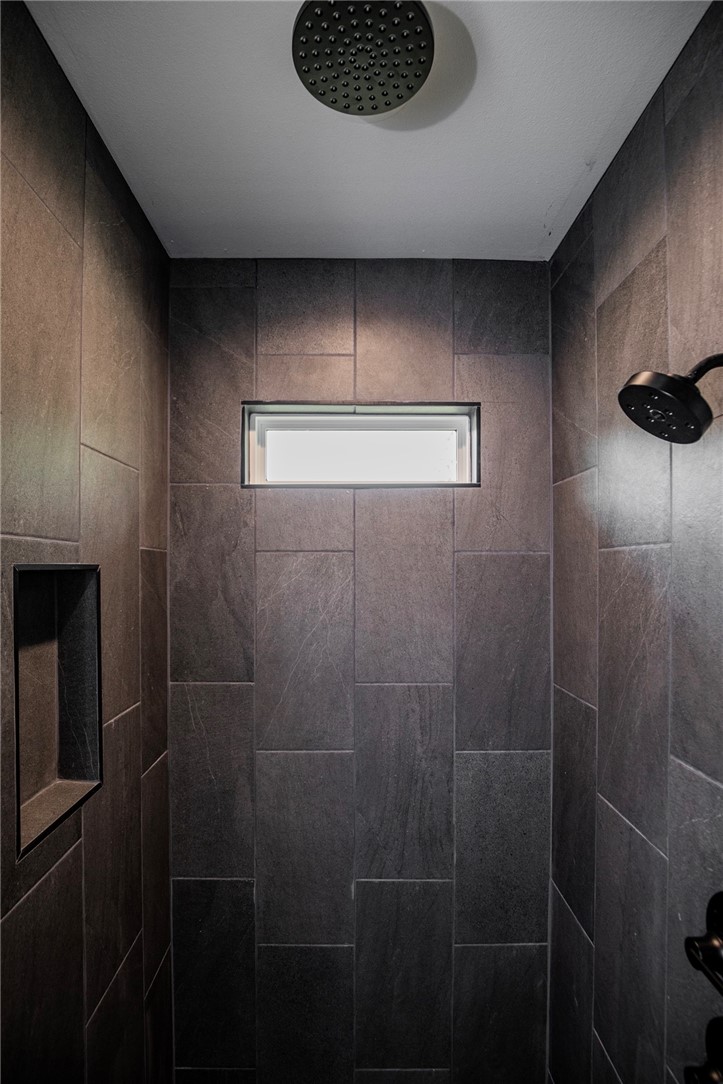 Sherlock Sub Bvv - Residential