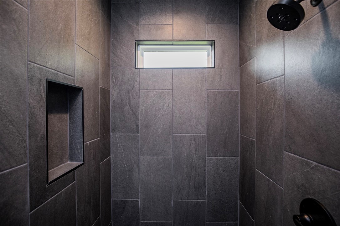 Sherlock Sub Bvv - Residential
