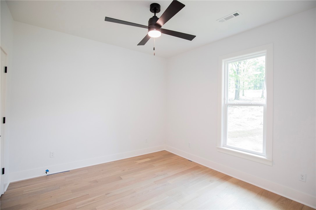 Sherlock Sub Bvv - Residential