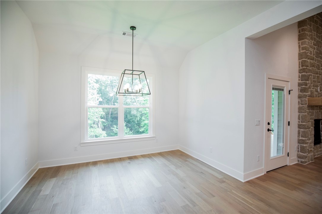 Sherlock Sub Bvv - Residential