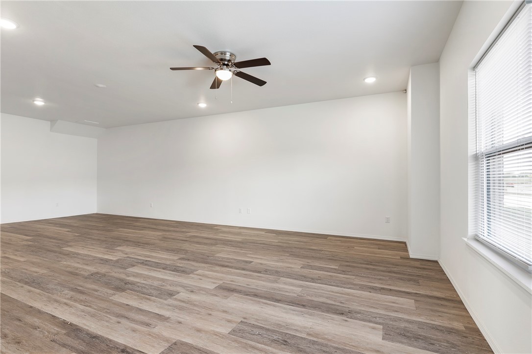 Towne West Sub Ph Iiiiv - Residential Income