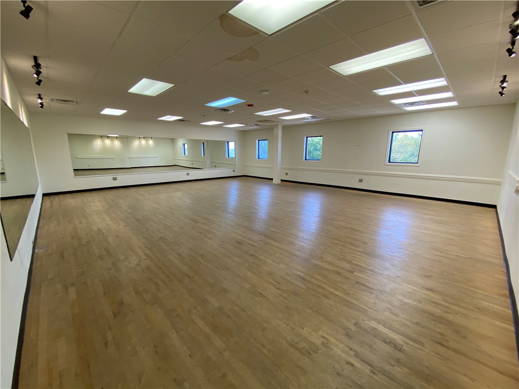 Fayetteville Outlots - Commercial Lease