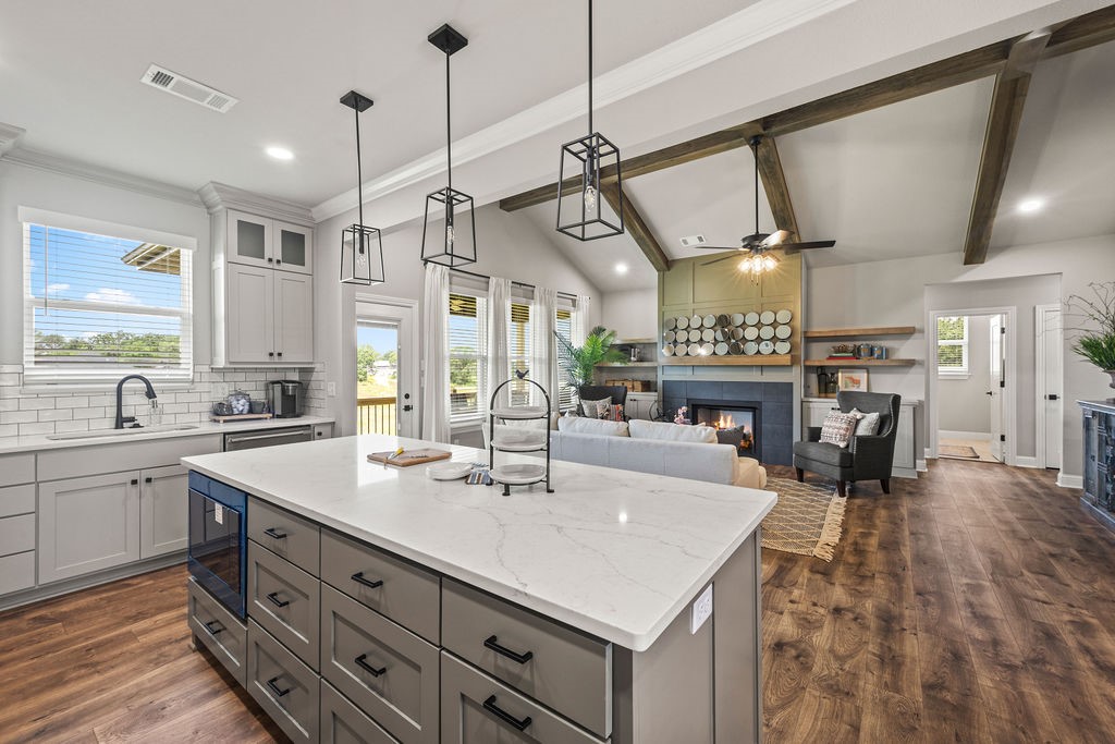 Spring Creek Farms Ph I Springdale - Residential